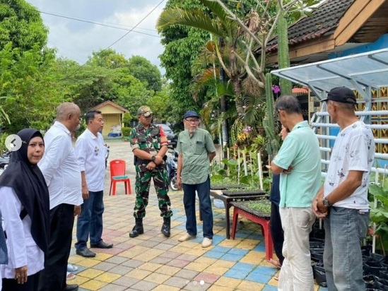 Dukung Program Low Carbon City, Warga Biringkanaya Gencar Lakukan Penghijauan