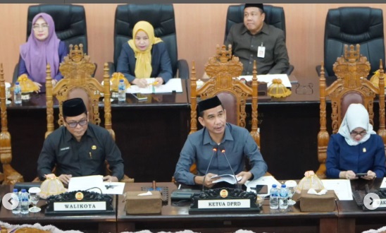 Fraksi-fraksi di DPRD Makassar Beri Pandangan umum Terhadap Ranperda RPJPD 2025-2045