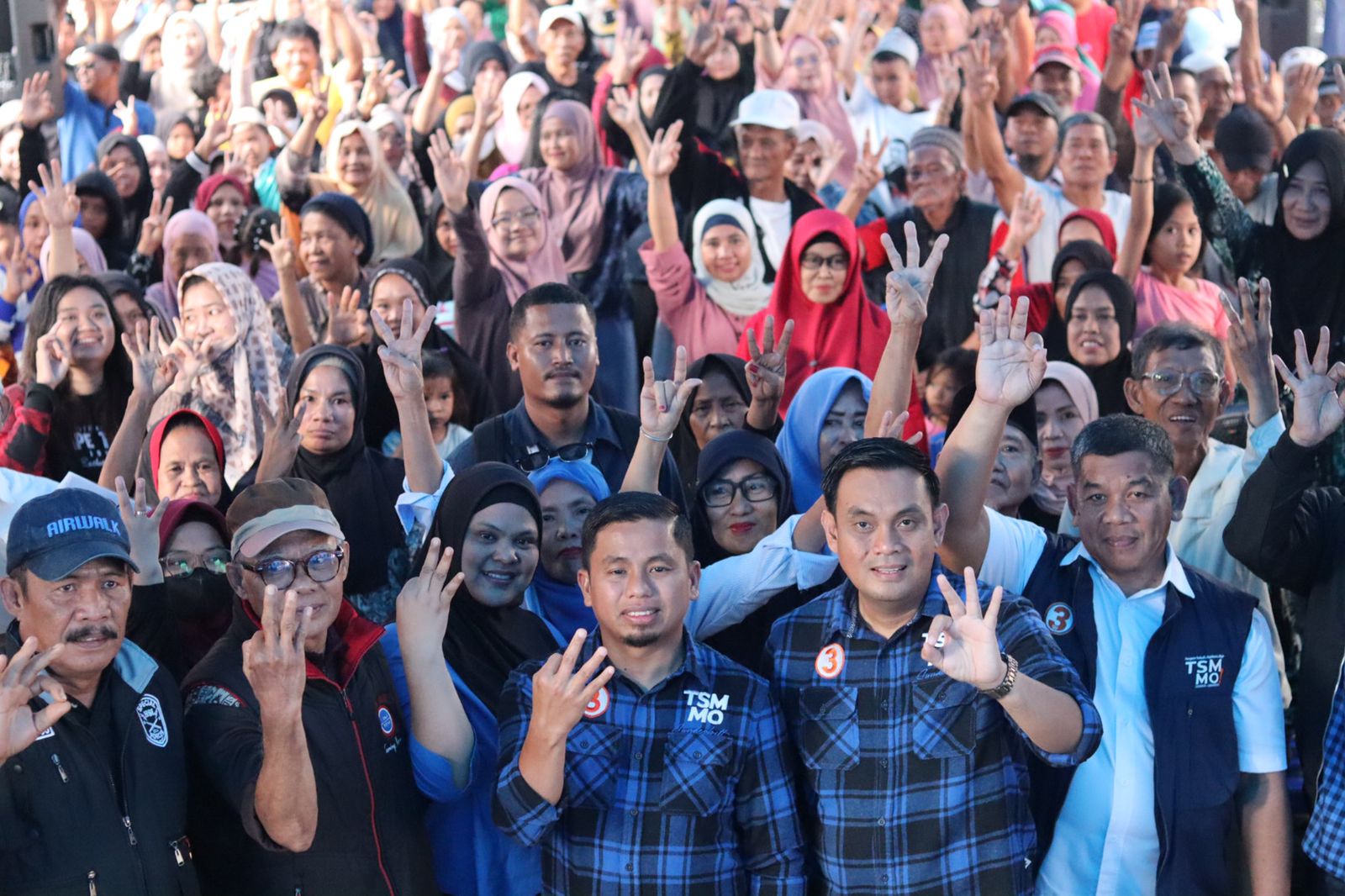 Kembali Tumpah Ruah Warga Dukung TSM-MO di Ujung Lare, Harapan Besar untuk Kemajuan Parepare 