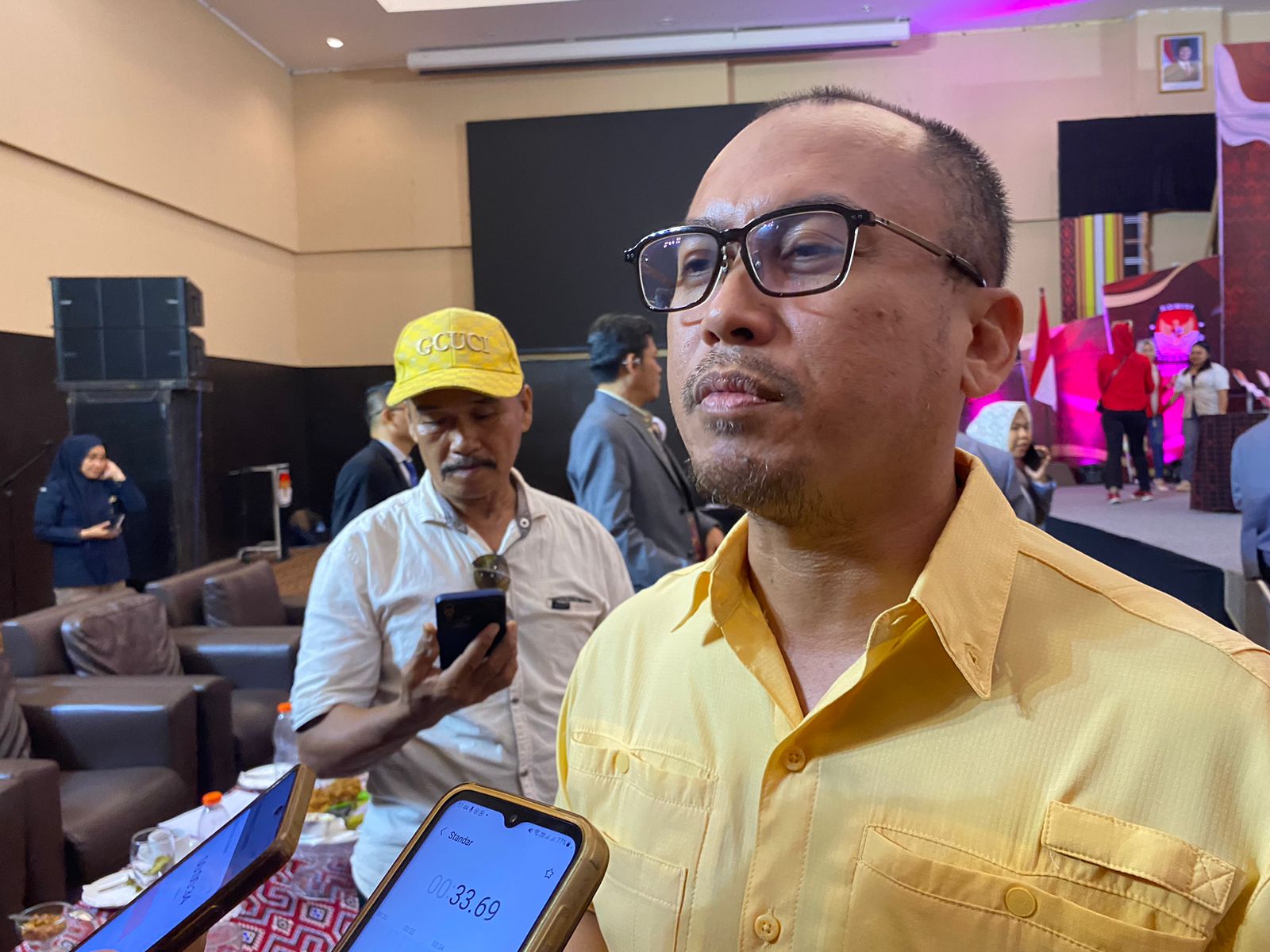 Bentuk Dukungan ke Adami, Arwan Aras Hadiri Debat Kedua Pilbup Mamuju