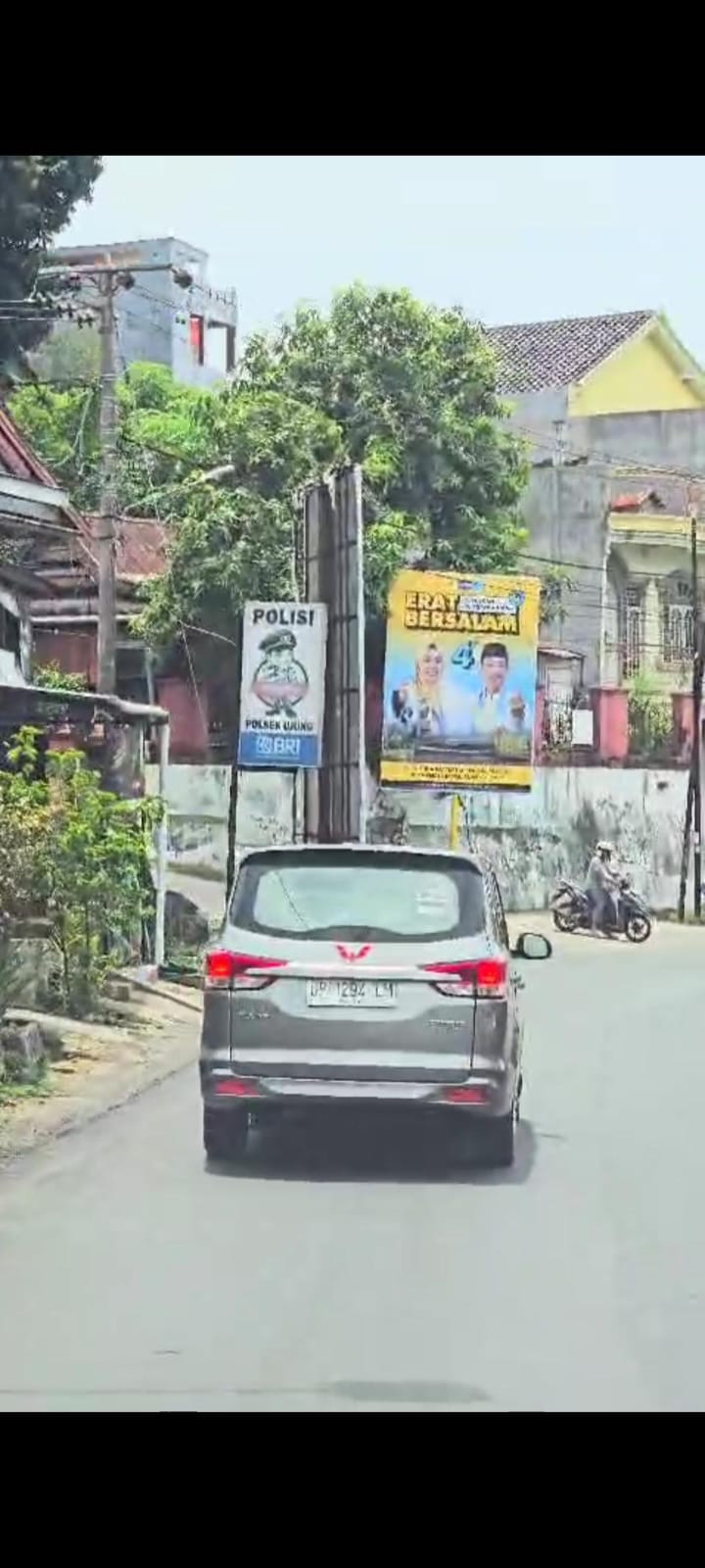 Dipasang Permanen, Reklame Paslon Cawalkot Parepare Tanpa Bayar Pajak Dipertanyakan 