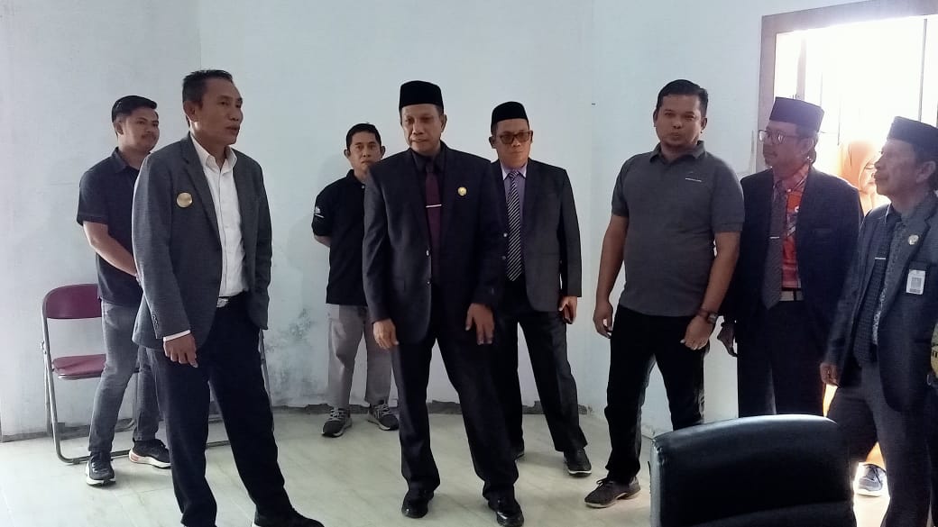 Tinjau Gedung Pusat Informasi Smart 4.0 Pasangkayu, PjS Bupati Sebut Harus Didukung Penuh untuk Maksimalkan Fungsi Digitalisasi