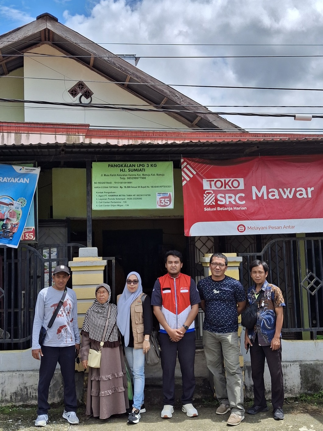 Pastikan Harga Jual LPG 3 Kg sesuai HET, Pertamina Patra Niaga Sulwesi Bersama Pemkab Mamuju Tinjau Langsung ke Pangkalan LPG 3 Kg