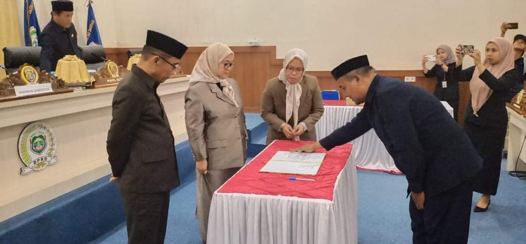 DPRD Mamuju Tengah Gelar Rapat Paripurna Penetapan Pimpinan Dewan Definitif