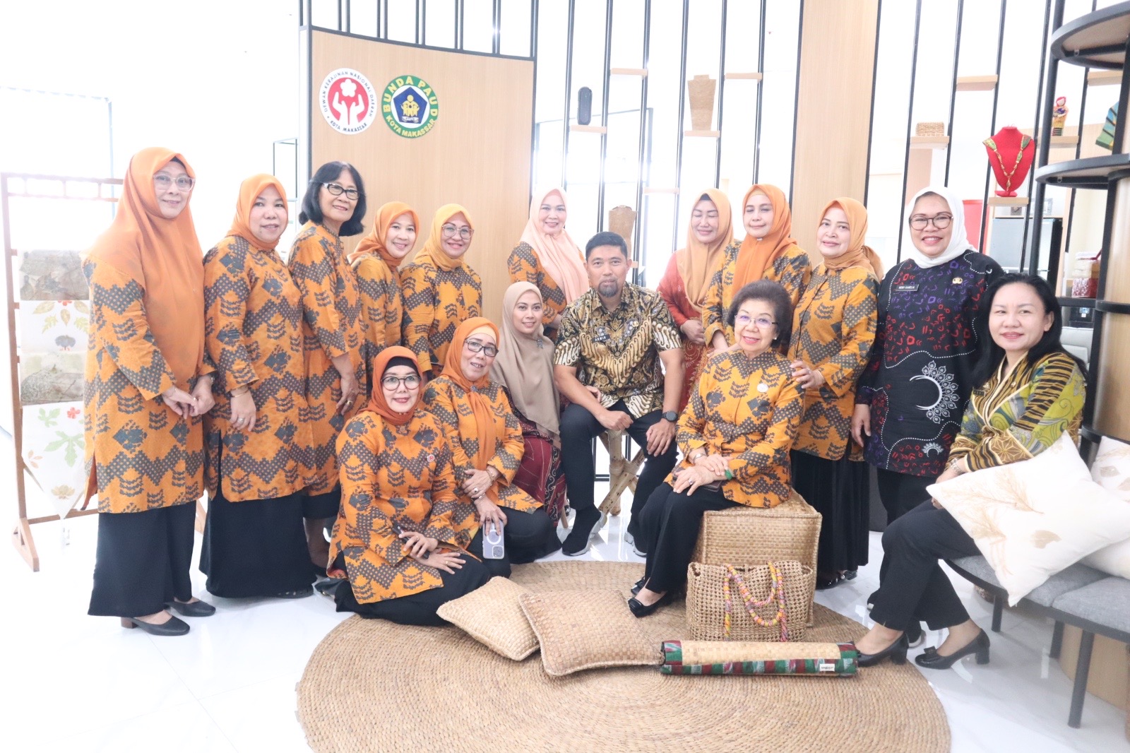 Silaturahmi Dengan Jajaran Pengurus PKK Makassar, Pjs Wali Kota Dorong Akselerasi Program Kerja