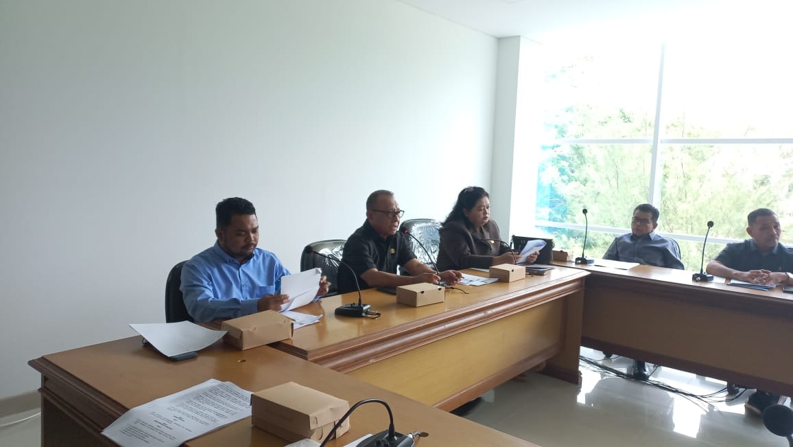 Habsi Wahid Pimpin Rapat Perdana, Usai Ditetapkan Sebagai Ketua Panja Peraturan DPRD tentang Kode Etik dan Tata Beracara