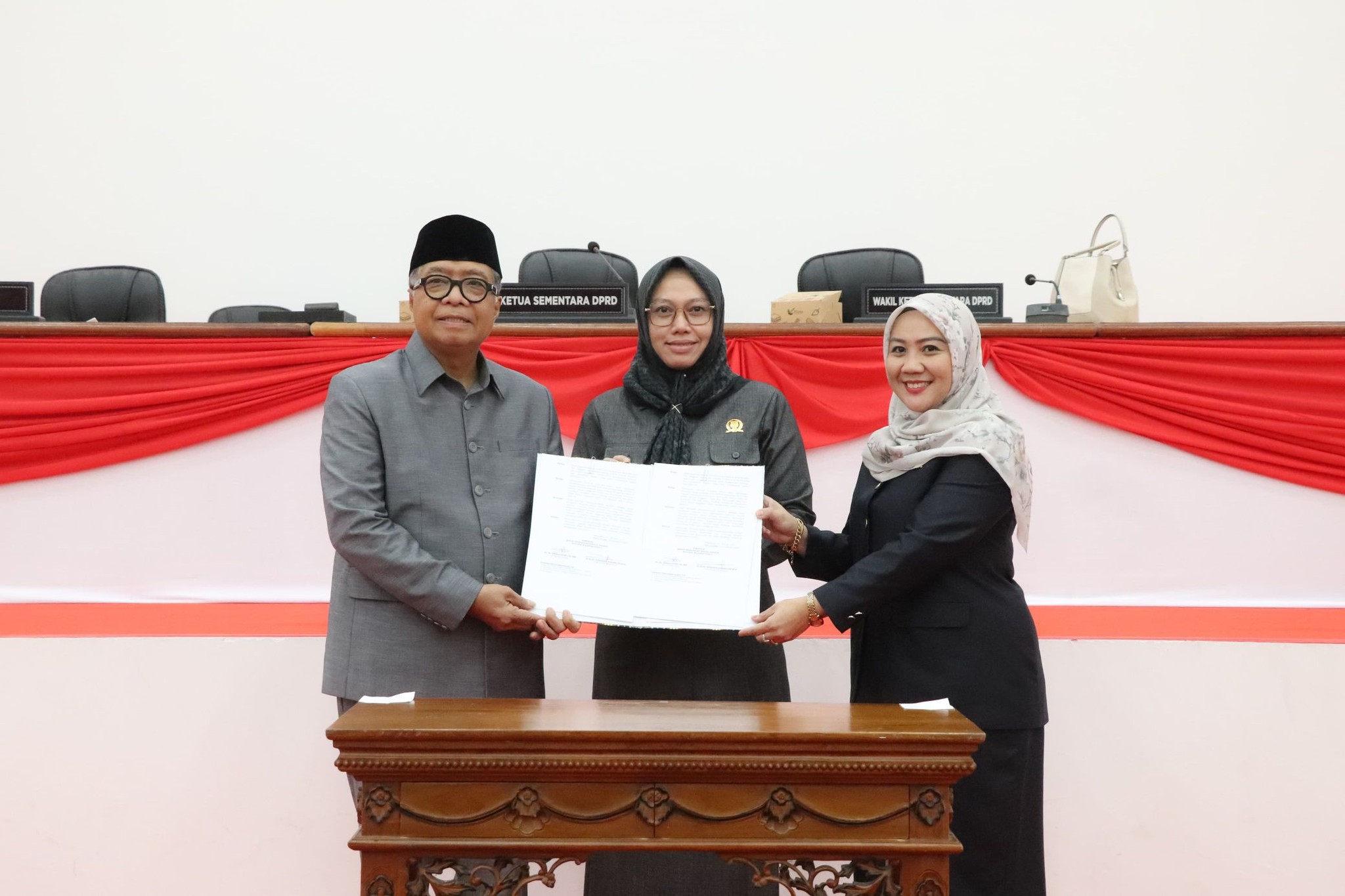 DPRD Sulbar Gelar Rapat Paripurna Penyempurnaan Ranperda APBD Perubahan 2024