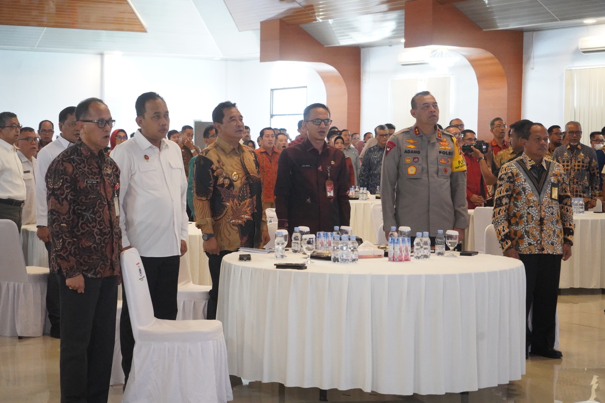 Pemprov Sulbar Gelar Komunikasi Sosial Terkait Pilkada, Pj Gubernur Harap Partisipasi Pemilih Meningkat dan Luber-Jurdil