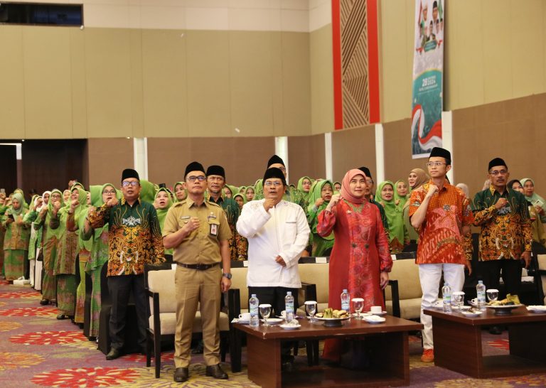 Bersama Pj Gubernur Sulsel, Pj Sekda Makassar Hadiri Pelantikan Pengurus Wilayah NU Sulsel