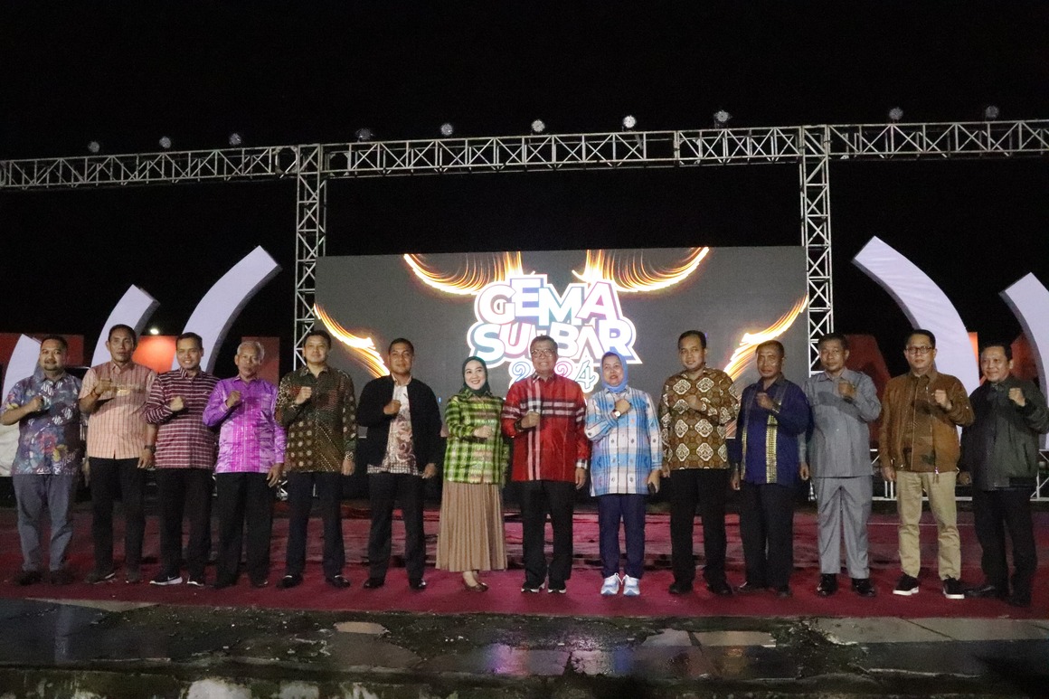 Gema Sulbar di Pantai Manakarra, Sekprov Harap Bisa Tingkatkan Kunjungan Wisatawan