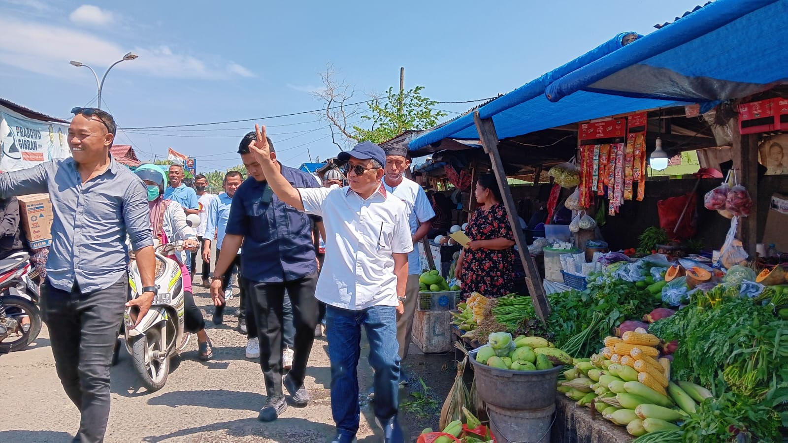 Blusukan di Pasar Lama dan Baru Mamuju, ABM: Kami Tidak Pernah Mengecewakan