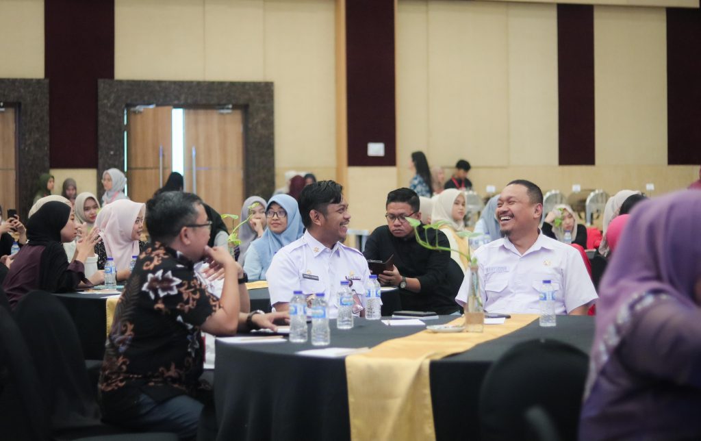 Kadis Perkim Bersama Pj Sekda Makassar Hadiri International Conference on Administrative Science (ICAS) Unhas 2024