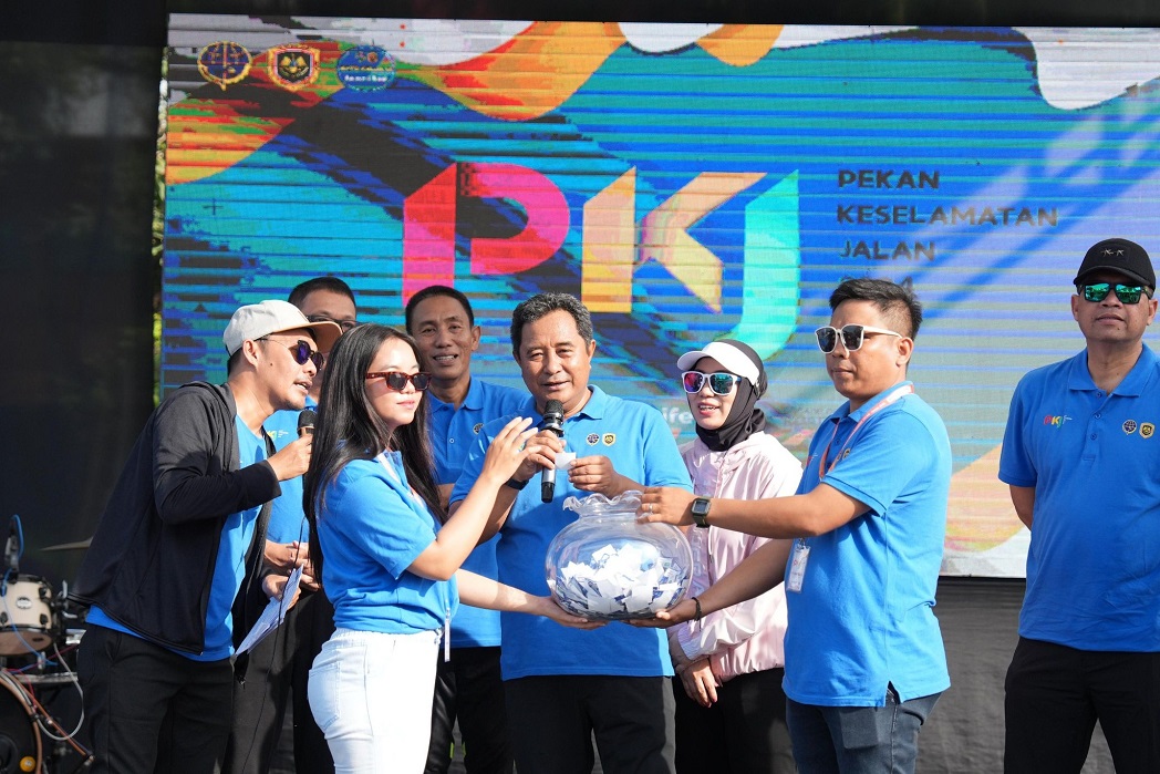 Hari Perhubungan Nasional, Pj Bahtiar Harap Seluruh Daerah di Sulawesi Bisa Terkoneksi Lewat Jalur Darat