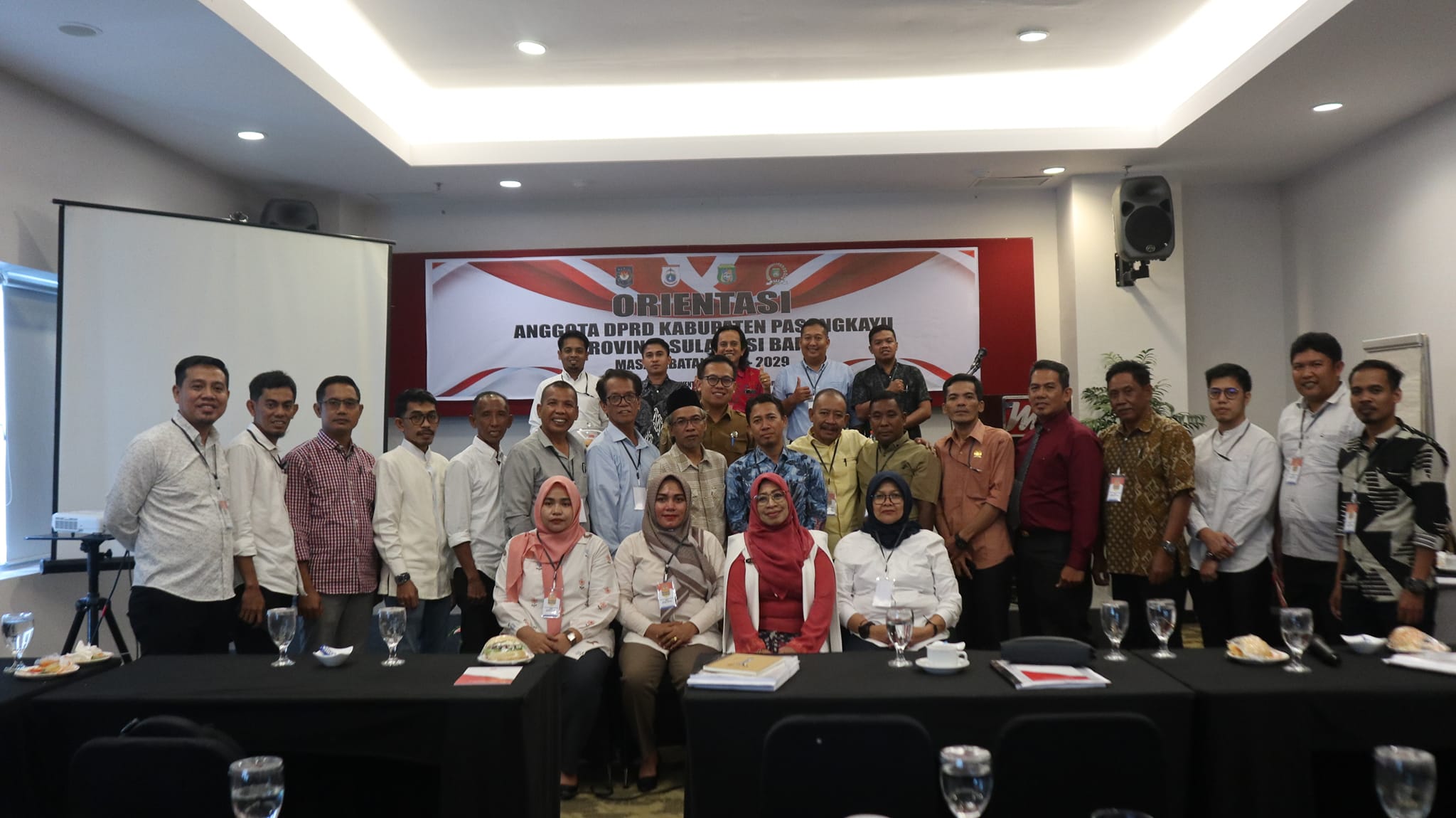 25 Anggota DPRD Pasangkayu Ikuti Orientasi Peningkatan Kapasitas di Mamuju