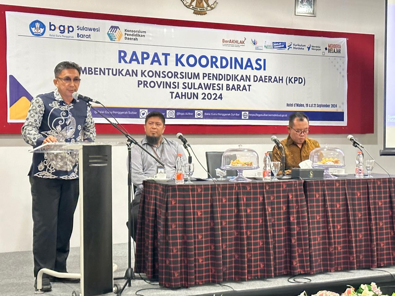 Wakili Pj Gubernur, Kadis Dikbud Sulbar Buka Rakor Pembentukan KPD