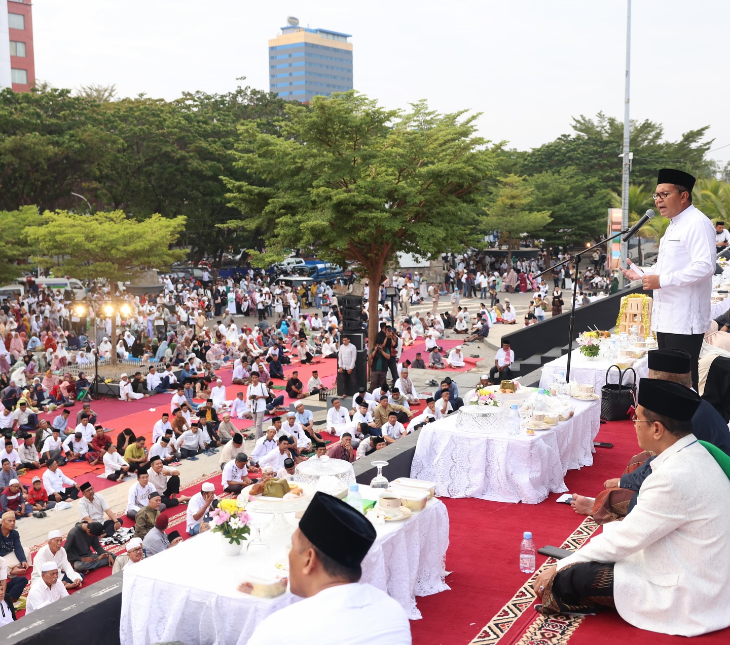 Pemkot Makassar Peringati Maulid Akbar dengan Barasanji Empat Bahasa, Danny Sebut Simbol Persatuan Umat