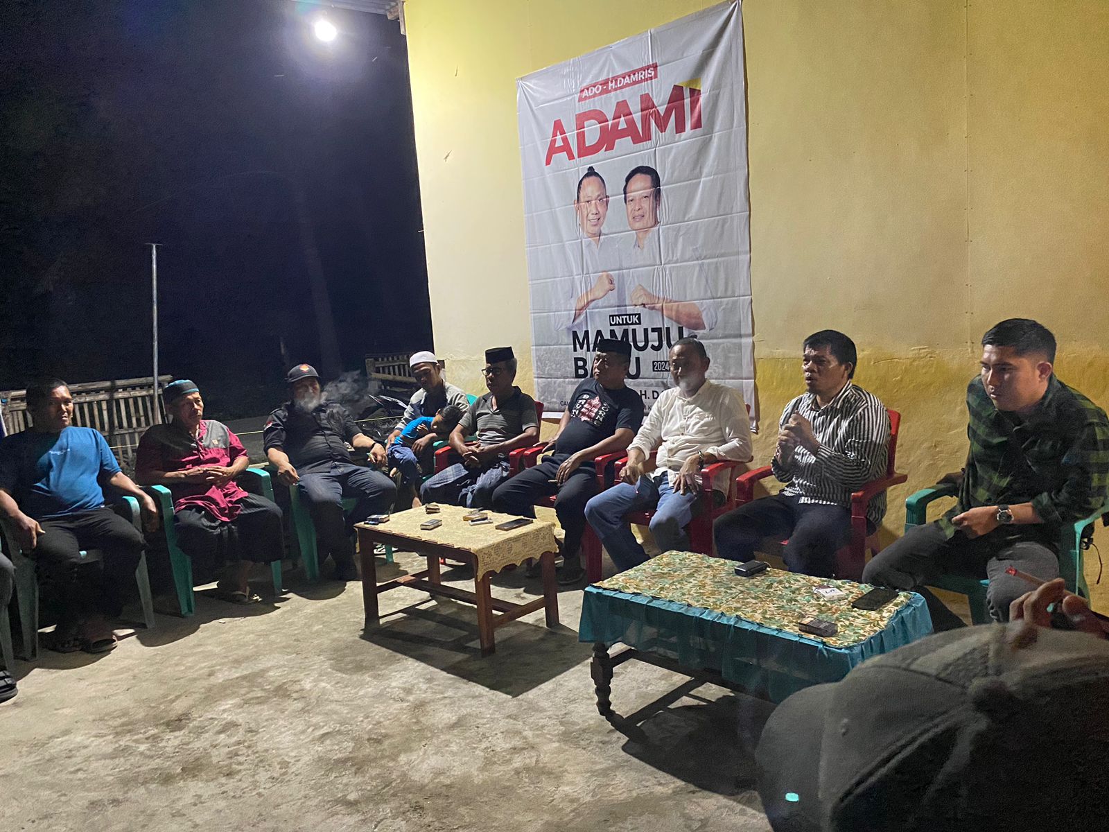 Bertemu Masyarakat Tapalang Barat, Ado Mas