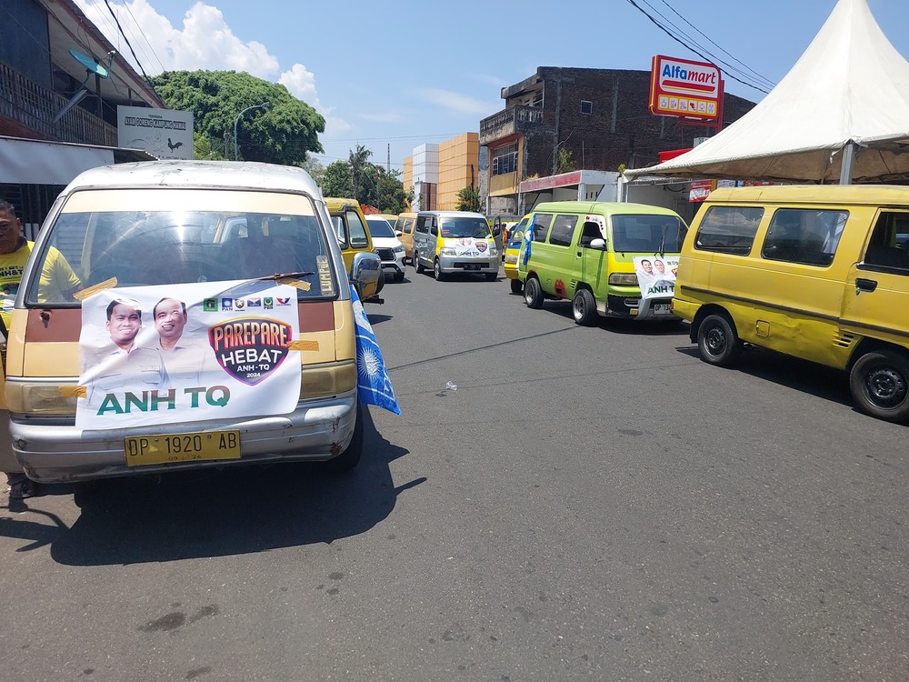 Berdayakan Ekonomi Lokal, ANH-TQ Diantar 30 Pete-pete Menuju Lokasi Pengundian Nomor Urut 
