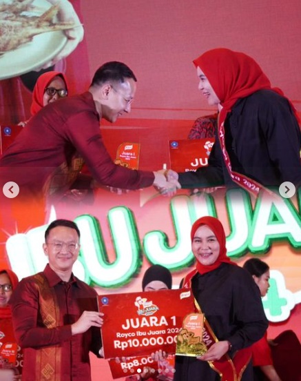 Ketua PKK Ujung Tanah Juara Pertama Royco Ibu Juara Tahun 2024
