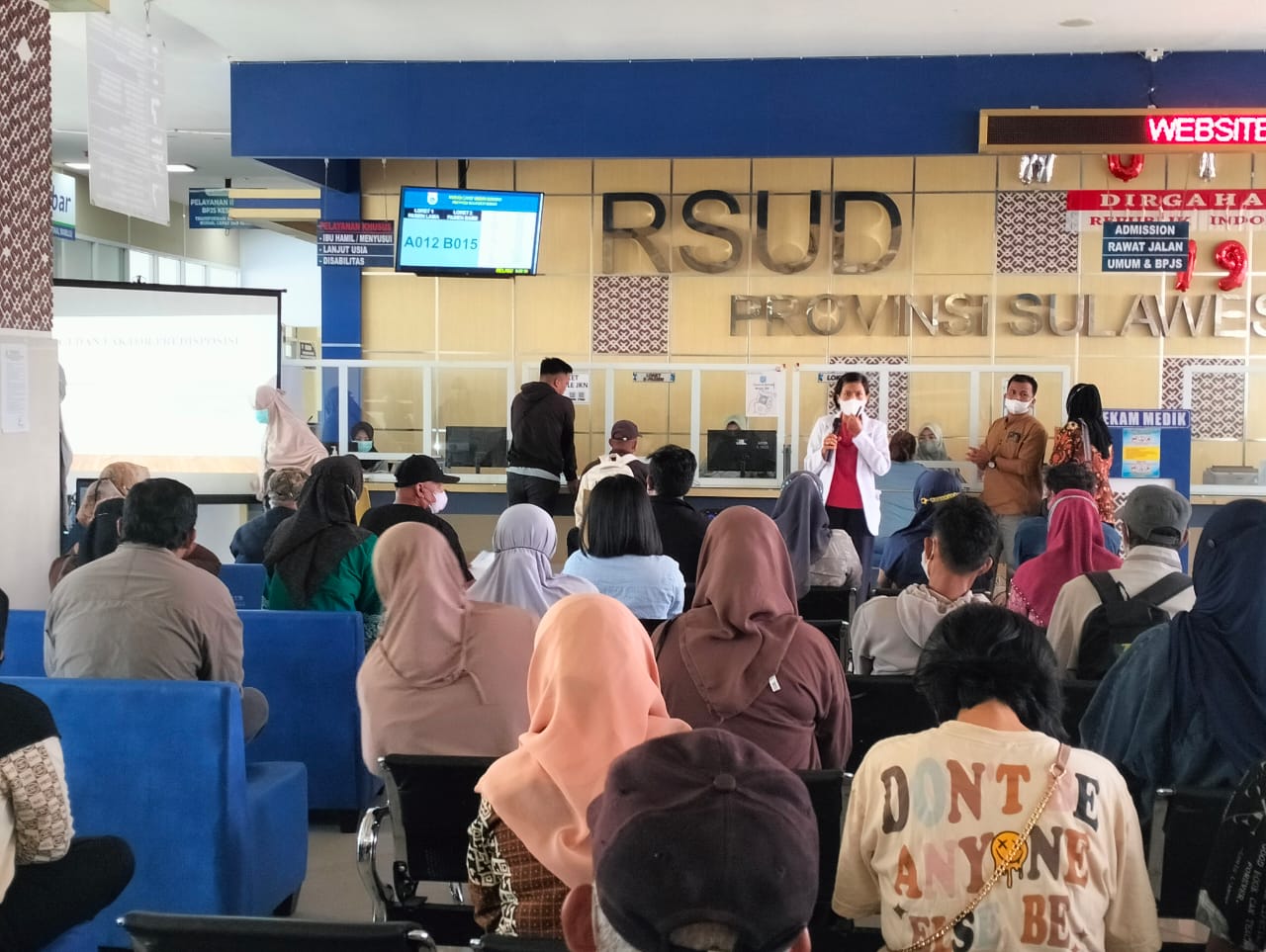Hari Kesehatan Gigi dan Mulut, Unit PKRS RSUD Sulbar Adakan Penyuluhan Tentang Penyakit Sariawan