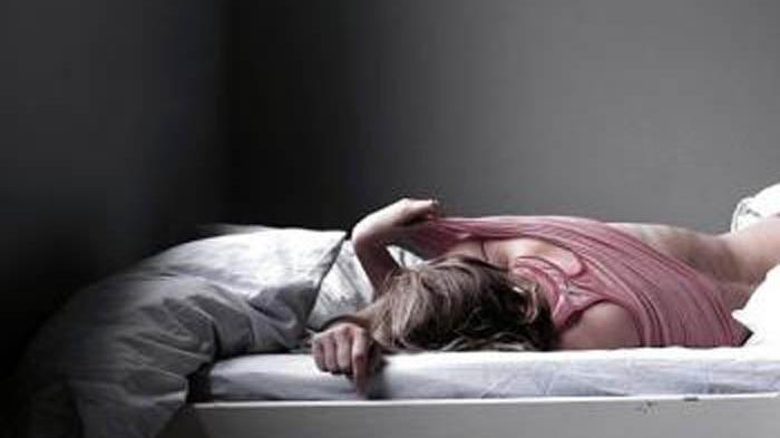 Modus Ajak Jalan-jalan, Pemuda 22 Tahun Malah Bawa Cewek Cantik ke Homestay untuk Disetubuhi