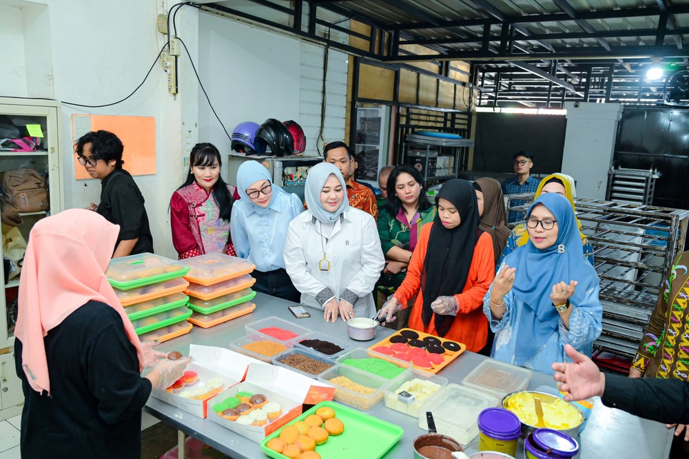 Usaha Donat Tuli dan Rumah Qur’an Nur Afiah, Simbol Kemandirian Difabel yang Menginspirasi