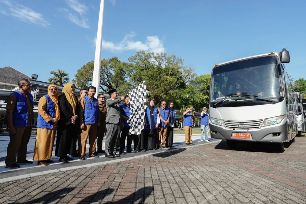 Pelayanan Merata hingga ke Wilayah Terpencil, 20 Tenaga Kesehatan Bergerak ke Pulau Pangkep dan Selayar