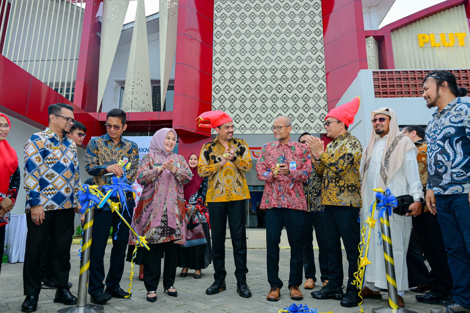 Menteri UMKM RI Apresiasi Pemprov Sulsel, Peringkat Pertama Nasional Kontribusi KUR