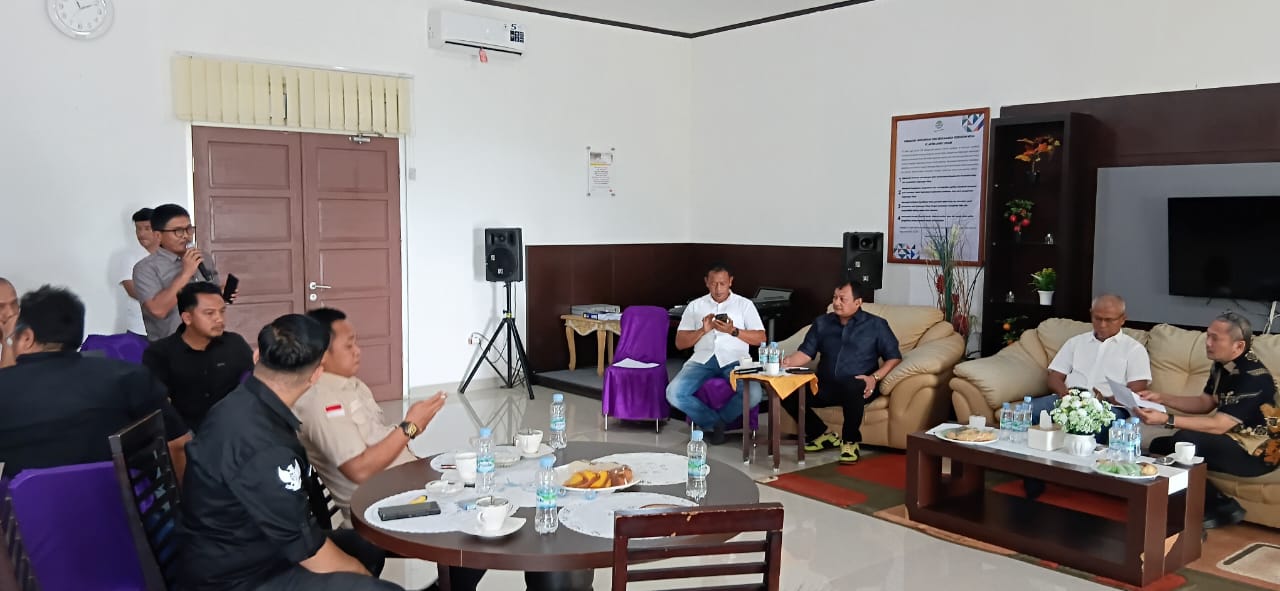 Disbun Bersama Komisi II DPRD Sulbar Lakukan Monev di Pasangkayu, Soroti Kejelasan Status HGU Perusahaan Sawit dan Harga TBS