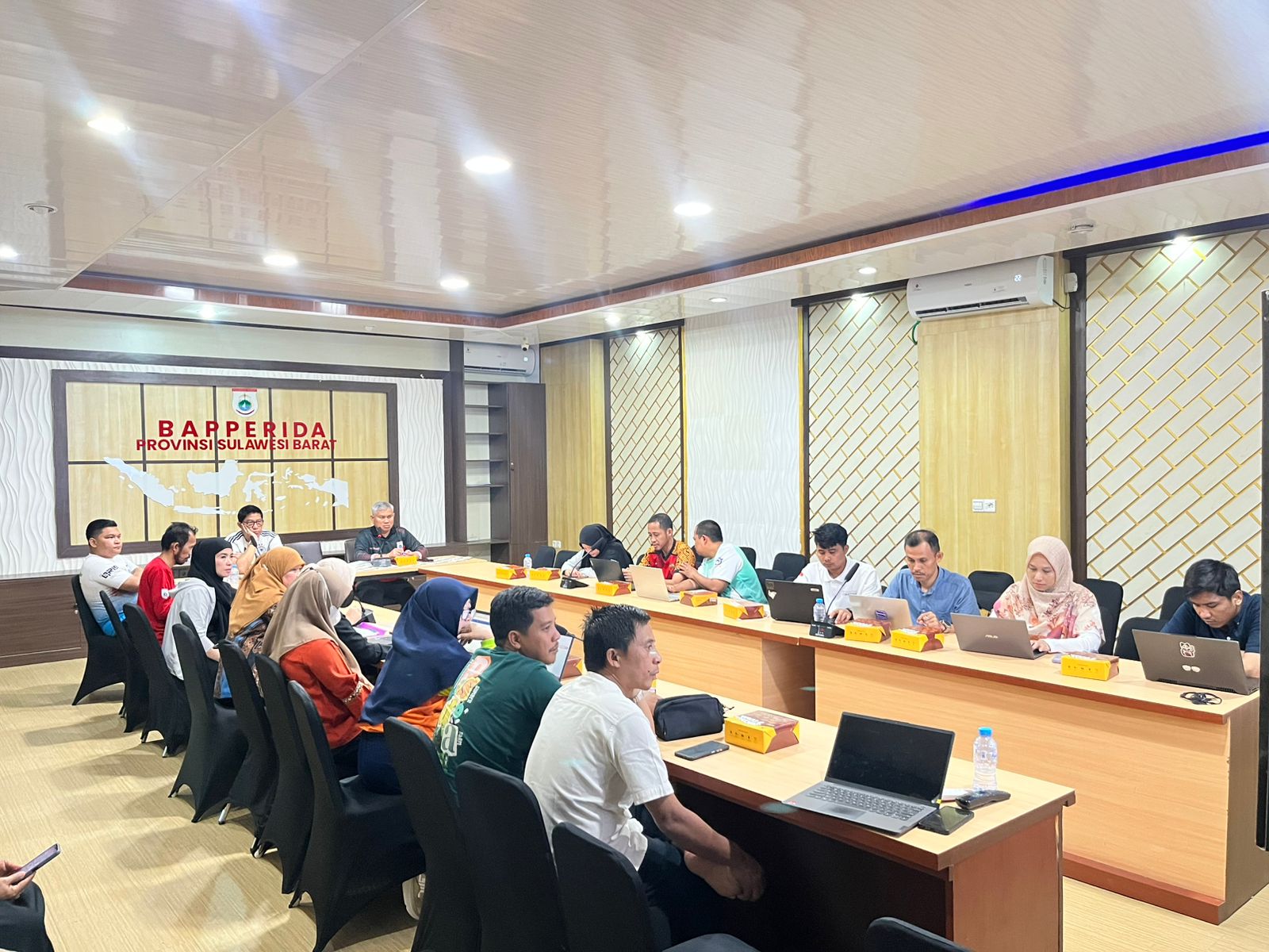 Pengusulan dan Verifikasi Usulan DAK Fisik 2026, Bapperida Sulbar Tekankan Pentingnya Susun Grand Desain