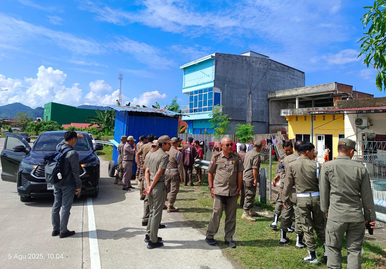 Sosialisasi Penertiban PKL di Ruas Jalan Arteri Mamuju, Satpol PP Sulbar Beri Waktu Satu Minggu