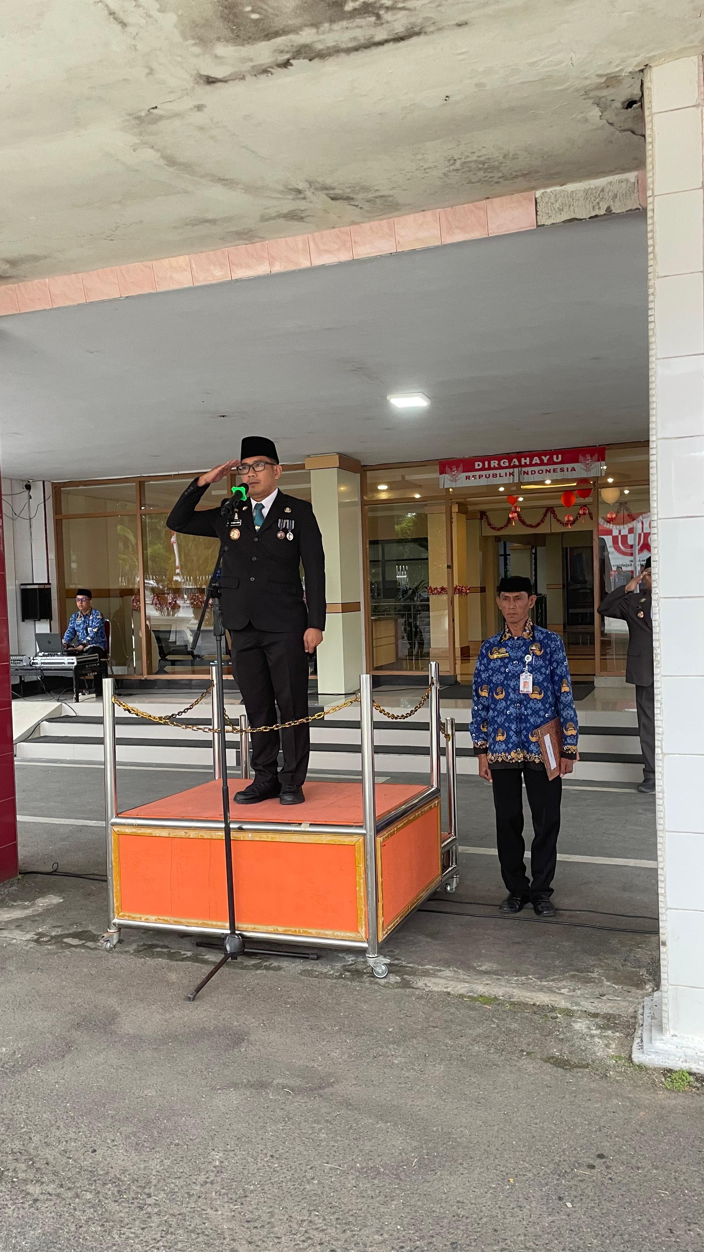 Pj Sekda Parepare Inspektur Upacara HUT Kemerdekaan, Bacakan Sambutan Seragam Gubernur dari Stop Stunting Hingga Peluncuran Amfibi