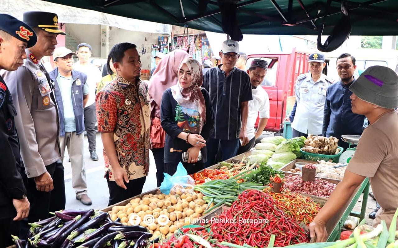 Jelang Idulfitri, Wali Kota Parepare Turun Pastikan Harga Bahan Pokok Stabil dan Stok Aman