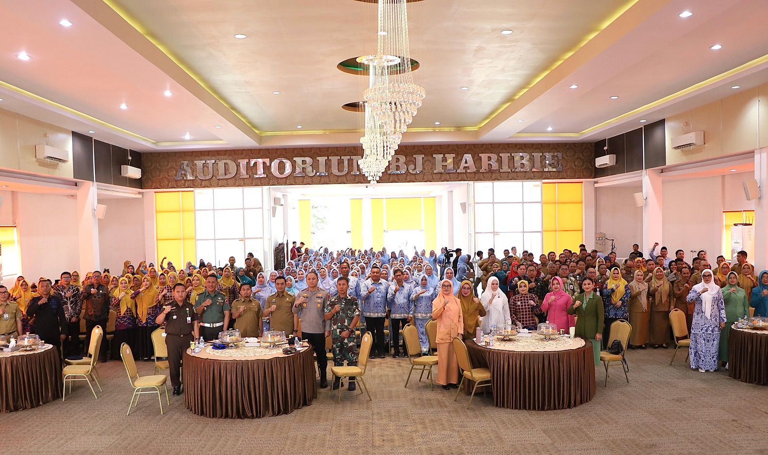 Dekranasda, Bunda PAUD, Tim Pembina Posyandu Resmi Dikukuhkan, Siap Bermitra Pemkot Parepare Tingkatkan Kesejahteraan Masyarakat 