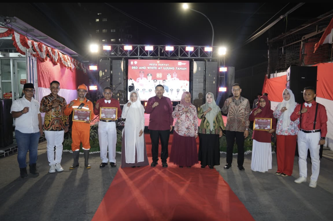 Hadiri Pesta Rakyat di Ujung Tanah, Munafri Minta Wujudkan Rumah Tangga Bebas Sampah dan Siaga Banjir