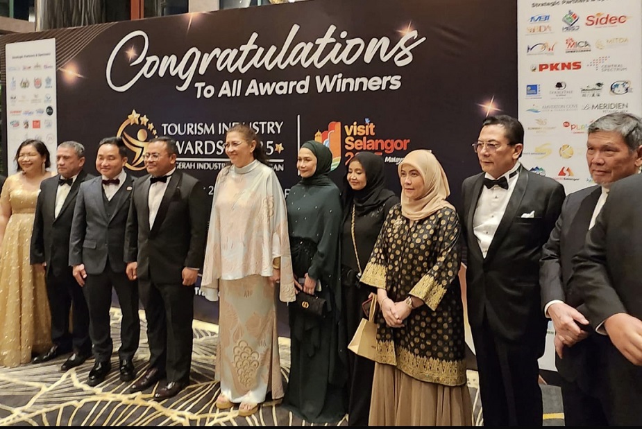 Aliyah Mustika Ilham Jadi Tamu Kehormatan Selangor Tourism Industry Awards di Malaysia