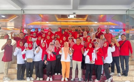 Meriahkan HUT RI ke-80, Sekretariat DPRD Makassar Gelar Seremonial dan Berbagai Lomba