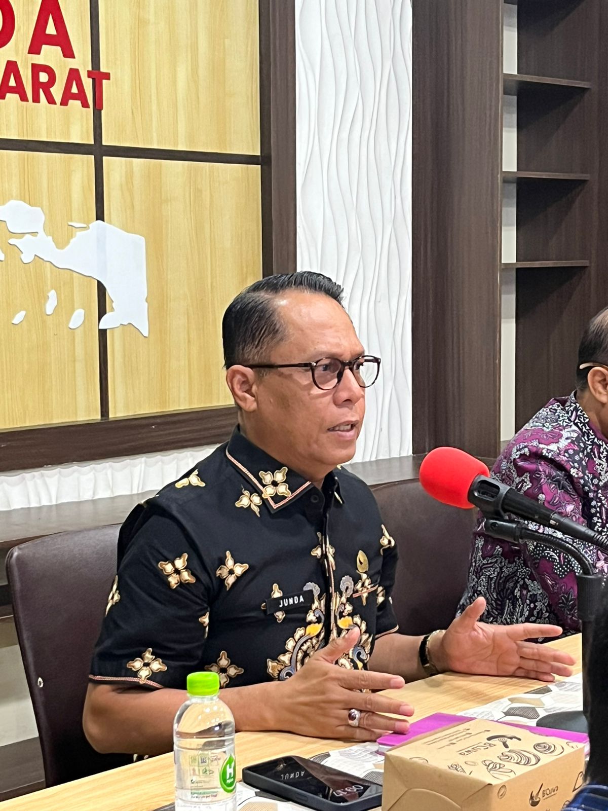 Pemprov Sulbar Terima SK Mendagri Evaluasi RPJMD 2025–2029, Bapperida Lakukan Finalisasi