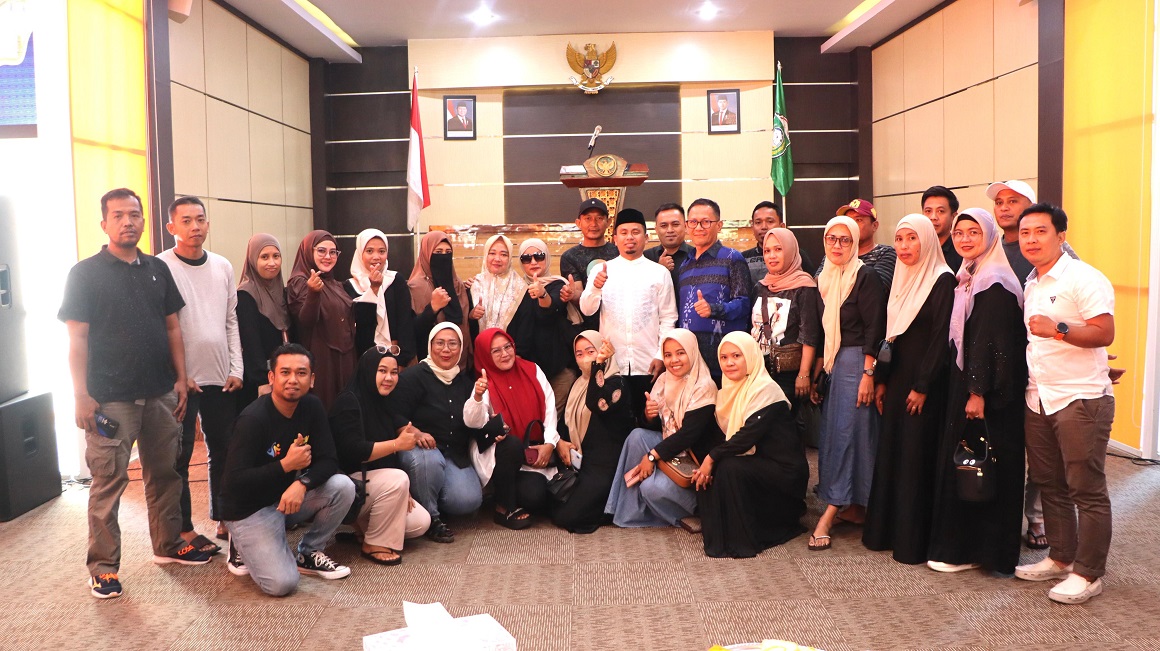 Berkesan Silaturahmi Wali Kota Tasming Hamid Bersama Guru dan Letting Sekolah, Disebut Pemberani dan "Menjengkelkan"