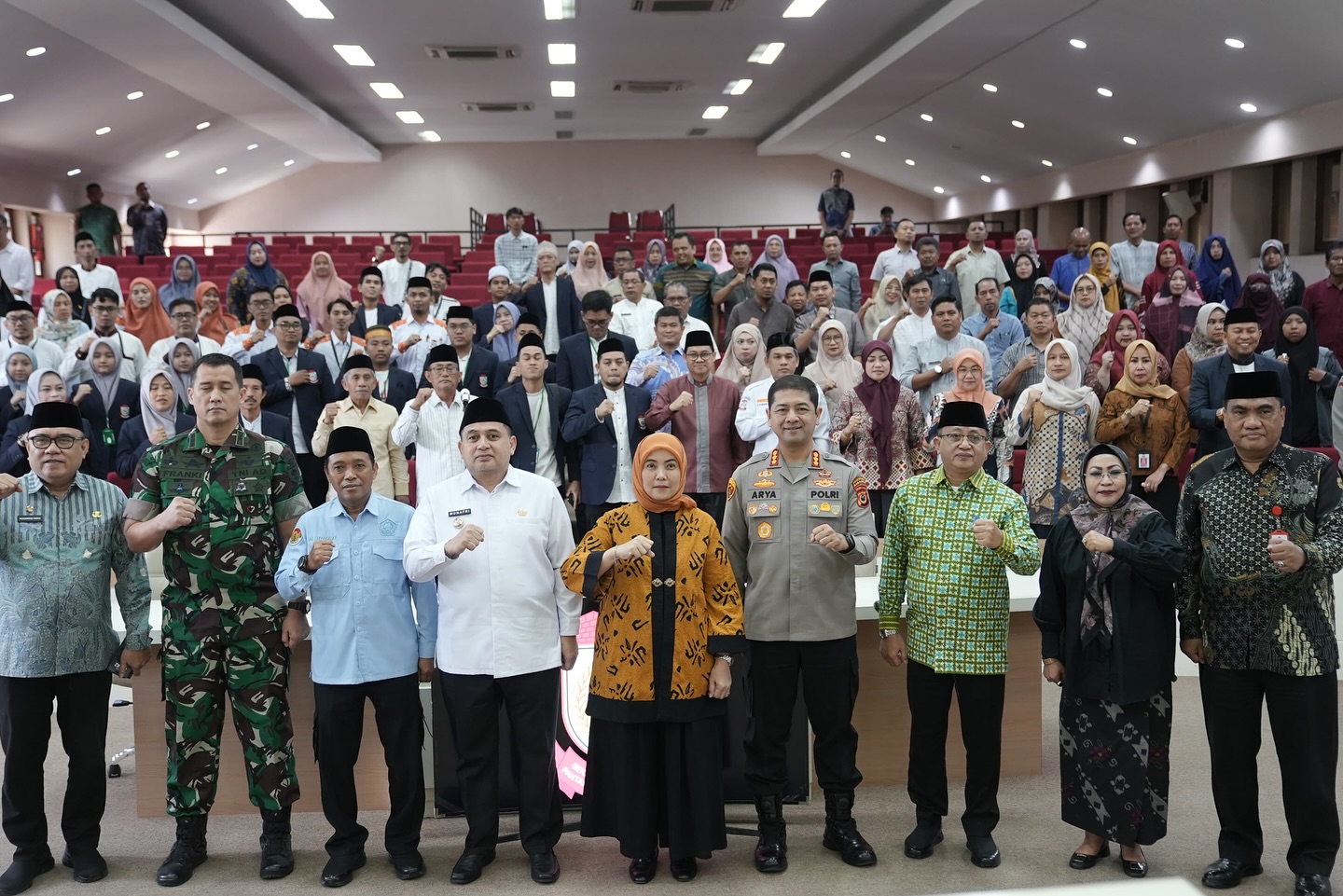 Lepas Kafilah Makassar Mengikuti STQH di Luwu Utara, Munafri: Bentuk Komitmen Dukung Syiar Islam dan Membina Generasi Muda Cinta Al Quran