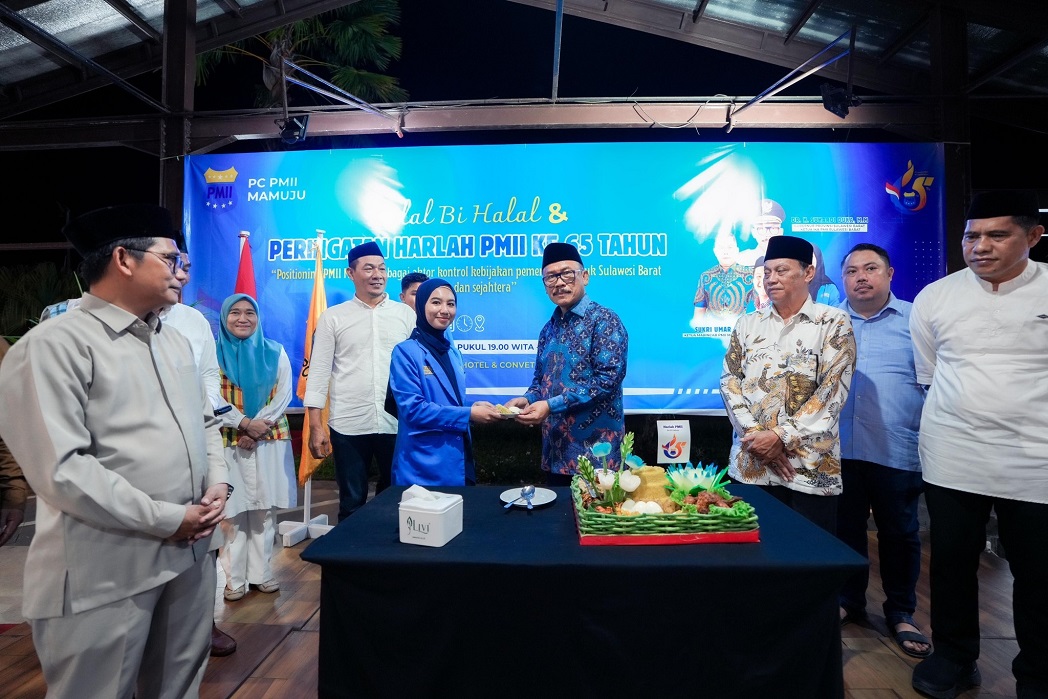 Gubernur Sulbar Hadiri Halal Bihalal dan Harlah PMII ke-65