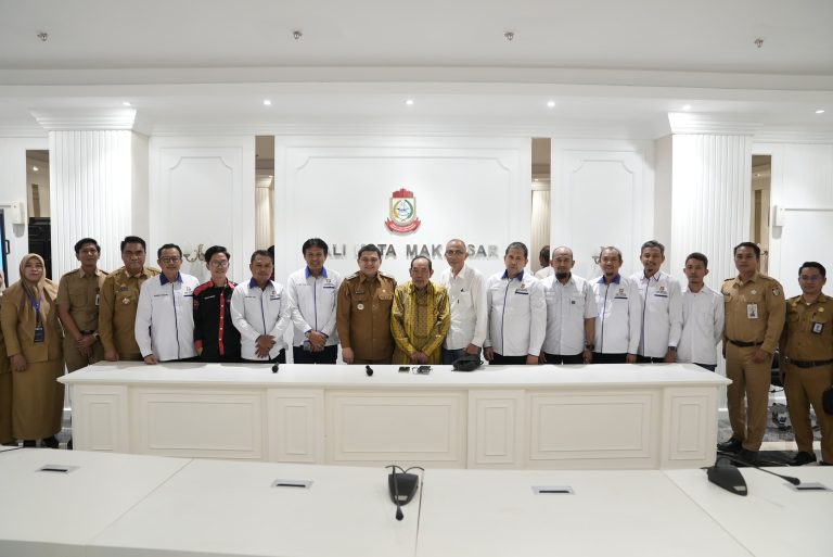 Jelang Hari Buruh, Wali Kota Makassar Imbau Pekerja dan Serikat Buruh Jaga Stabilitas dan Kondustivitas