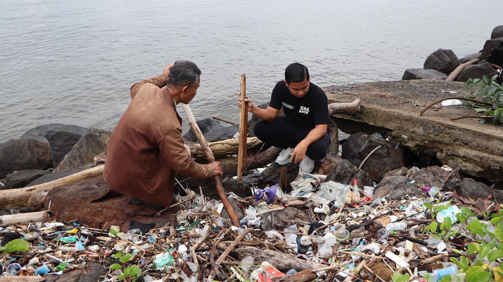 Wali Kota Tasming Hamid Pimpin Kerja Bakti Terpadu, Libatkan Partisipasi Seluruh SKPD dan Masyarakat Jaga Kebersihan Parepare 