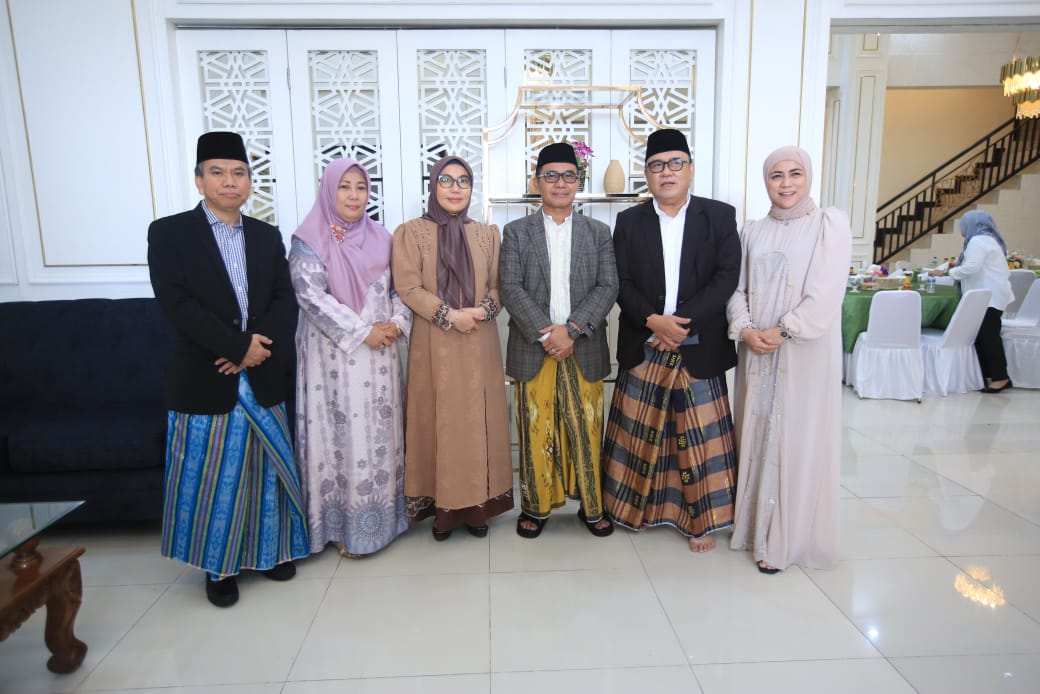 Dampingi Wali Kota Makassar saat Open House, Pj Sekda Irwan Adnan: Waktu yang Tepat untuk Memperat Tali Persaudaraan