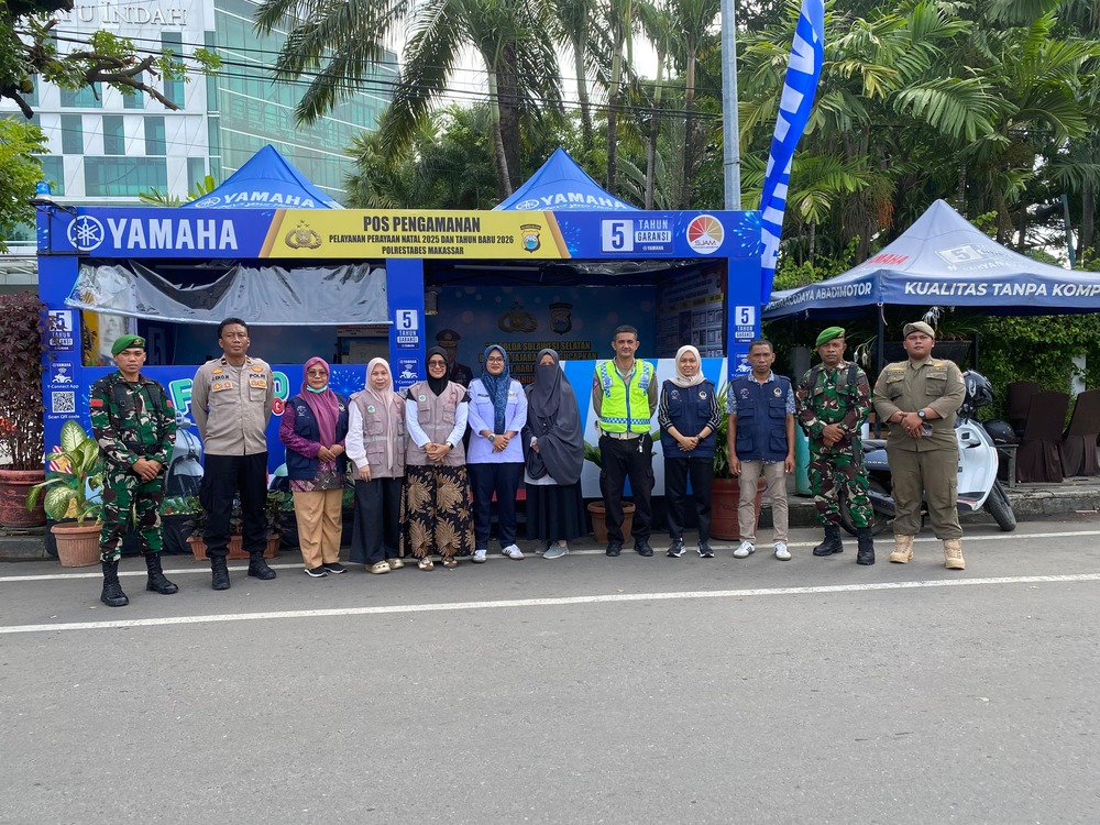 Demi Pastikan Pelayanan Kesehatan, Tim Medis Siaga di Pos Terpadu Nataru 2025-2026