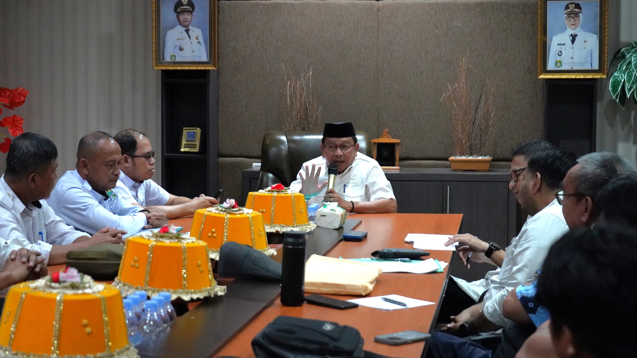 Bupati Pasangkayu Pimpin Rakor Terkait Klaim Masyarakat atas Lokasi HGU PT Unggul, Minta Ego Dikesampingkan Dulu