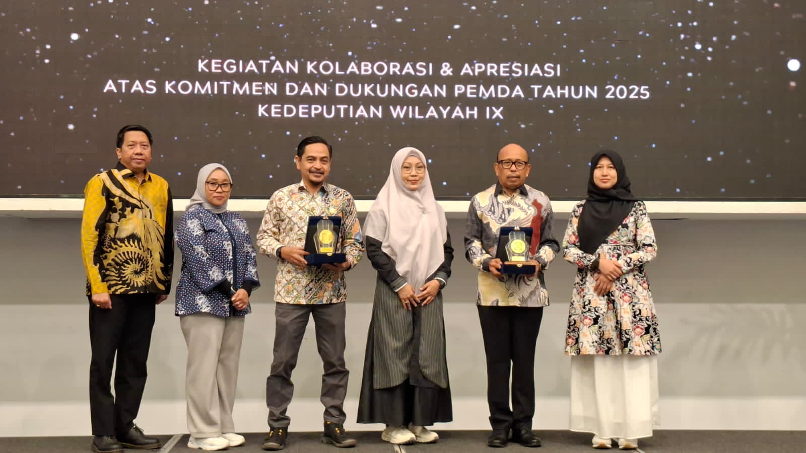 Perkuat Kolaborasi JKN, BPKPD Sulbar Hadiri Forum Evaluasi dan Terima Penghargaan Apresiasi Komitmen Pemda Kedeputian Wilayah IX Tahun 2025