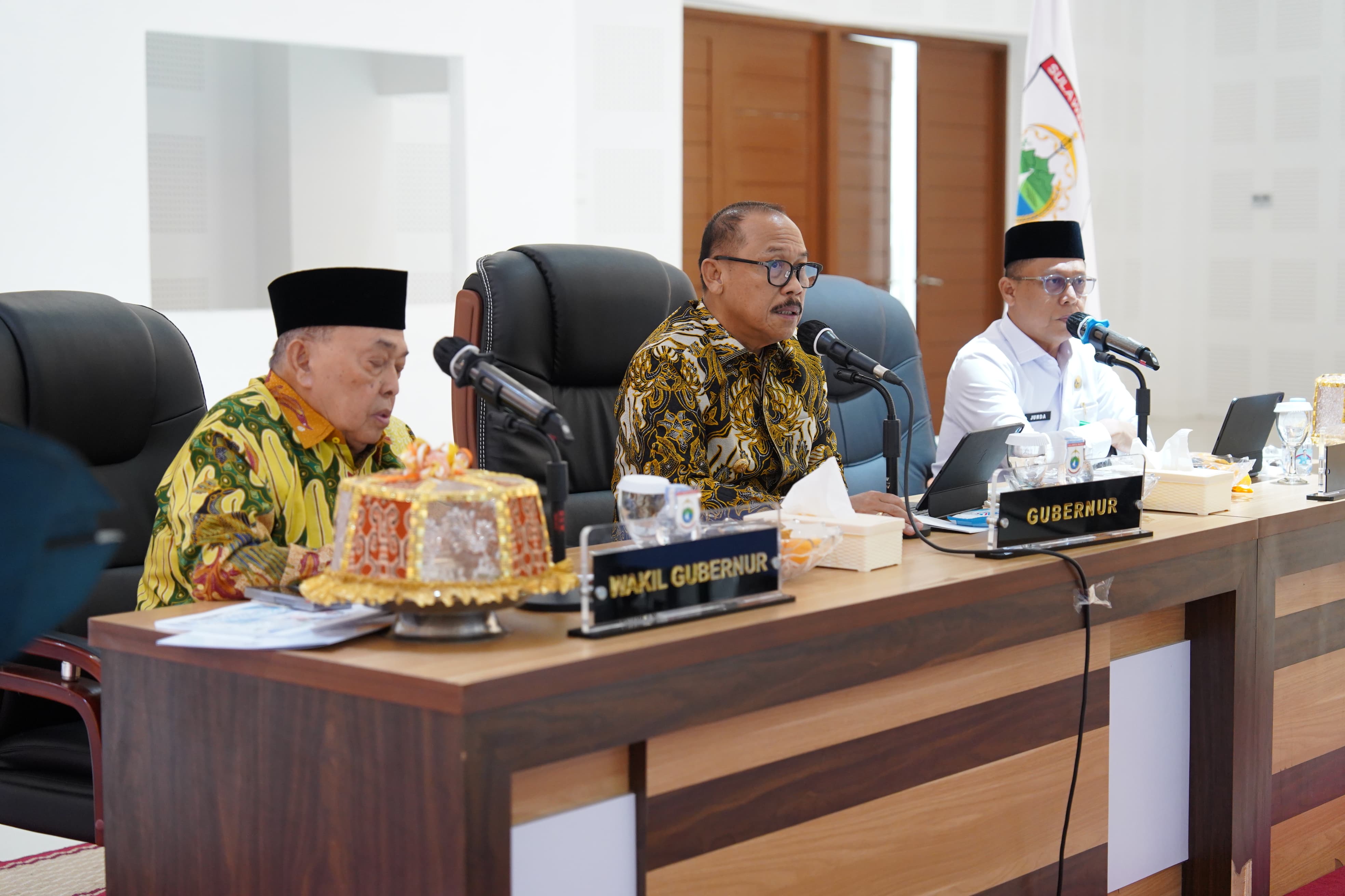 Kepuasan Publik Gubernur dan Wagub di Atas 70 Persen, SDK Minta OPD Berbenah