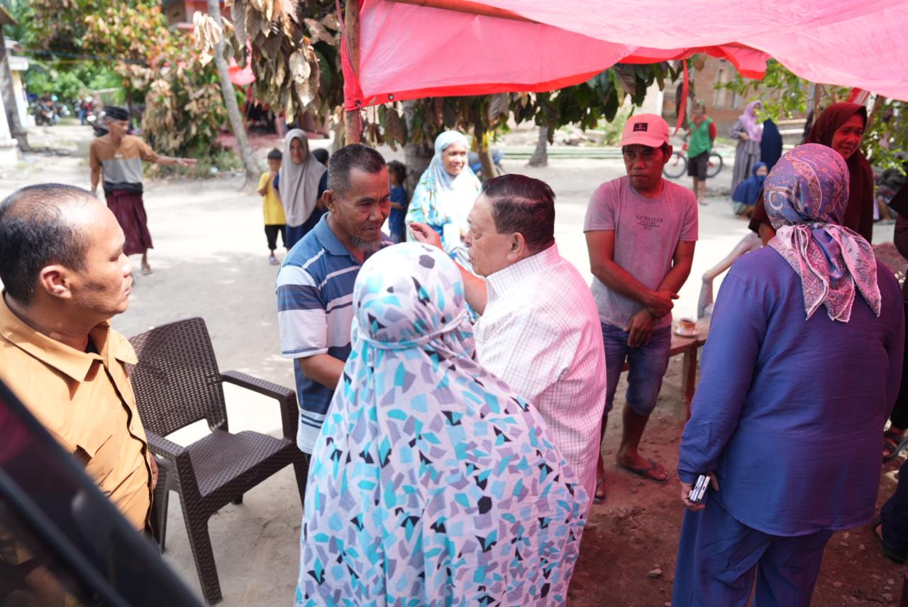 Turun Langsung ke Lokasi Kebakaran Campalagian, Wagub Salim Pastikan Pemerintah Hadir untuk Warga