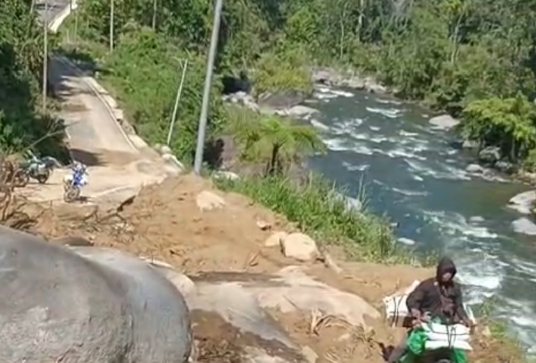 Enam Desa di Tabulahan Mamasa Masih Terisolir, Pusdalops BPBD Sulbar Terus Pantau Perkembangan di Lapangan